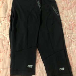 Like NEW LesMills BodyPump BodyStep BodyCombat BodyFlow Fitness Crop Tights